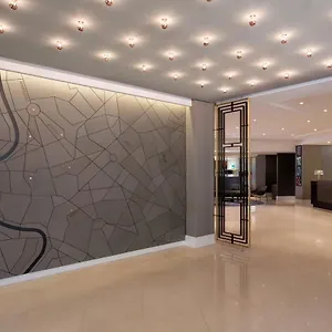 4* Otel Le Meridien Visconti